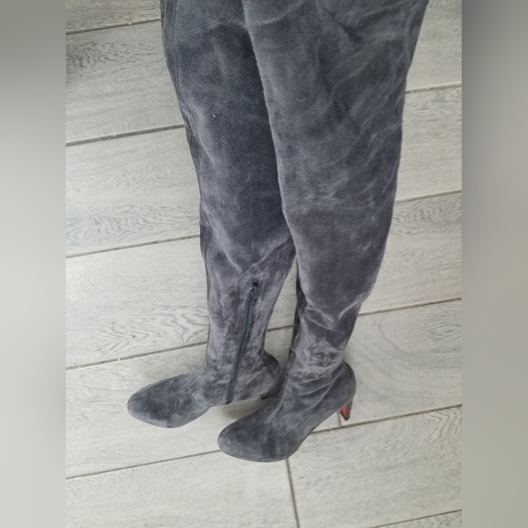 Christian Louboutin suede over the knee boot Size 38 - Picture 9 of 12